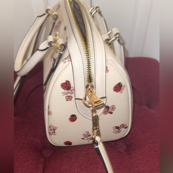 Coach floral lady bug bag - Picture 3 of 4